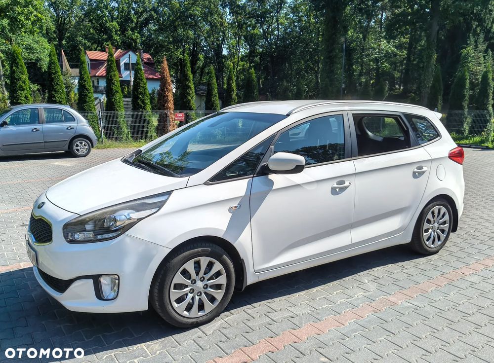 Kia Carens 1.6 GDI S - 3