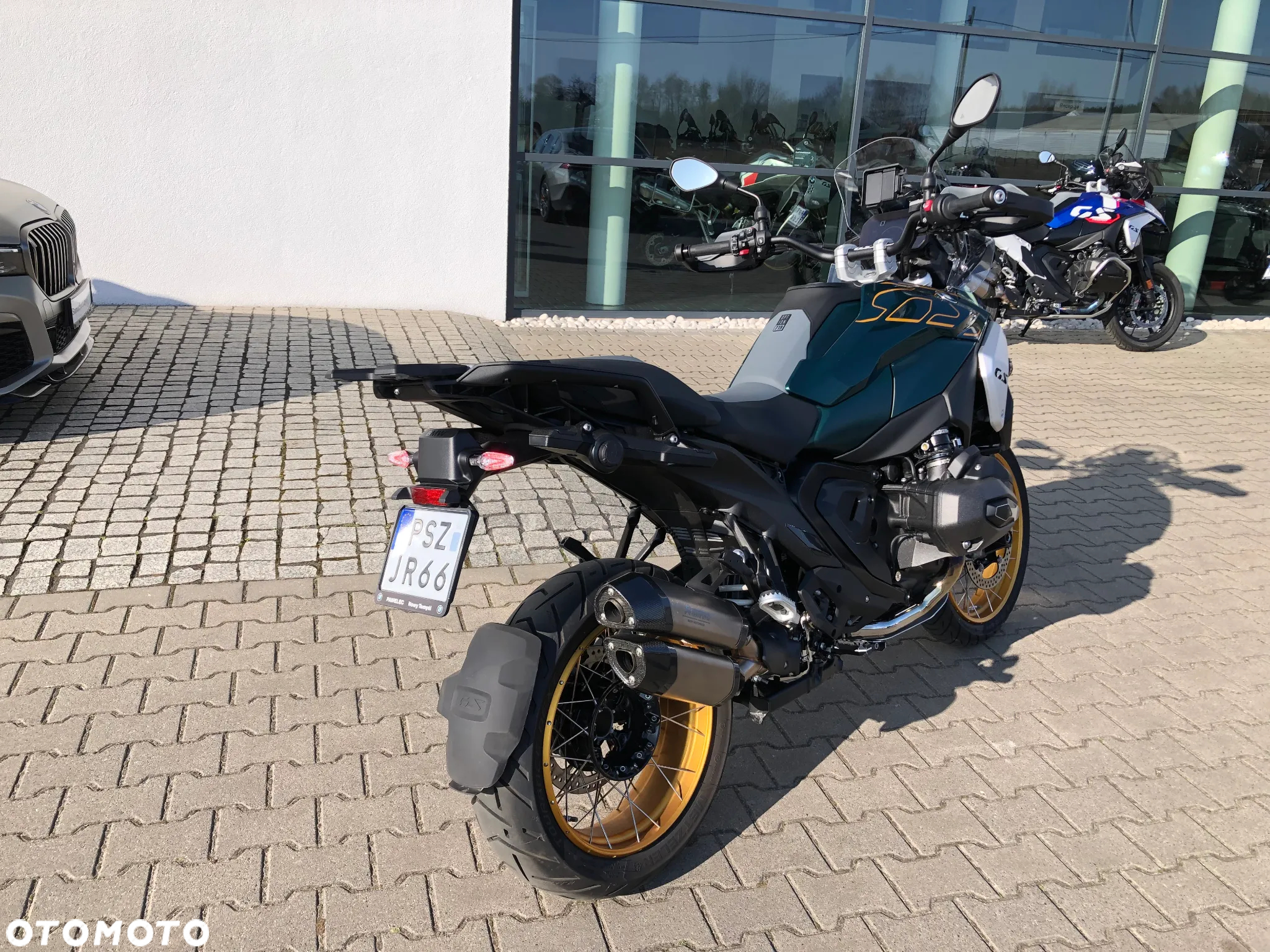 BMW R - 4