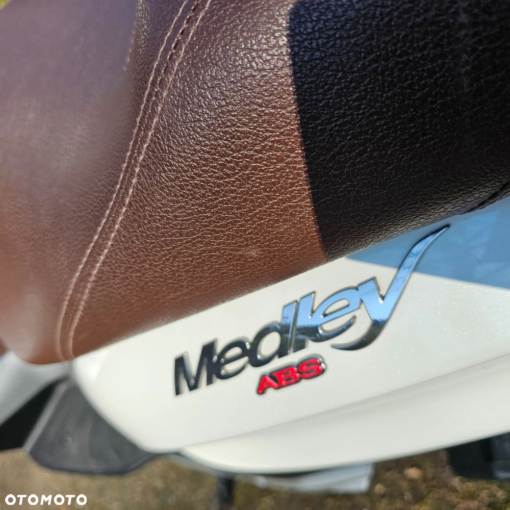 Piaggio Medley - 4