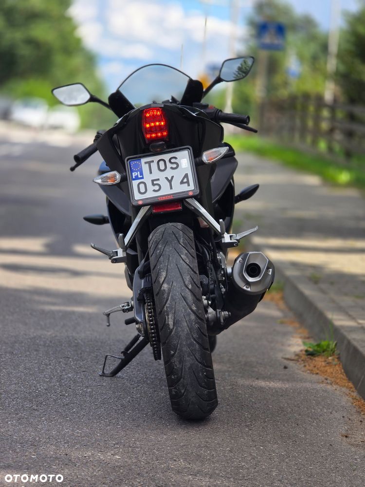 Yamaha YZF - 23