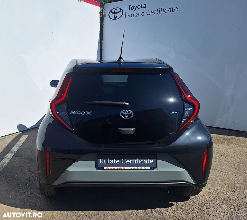 Toyota Aygo X 1.5l HEV 116CP Dynamic - 10