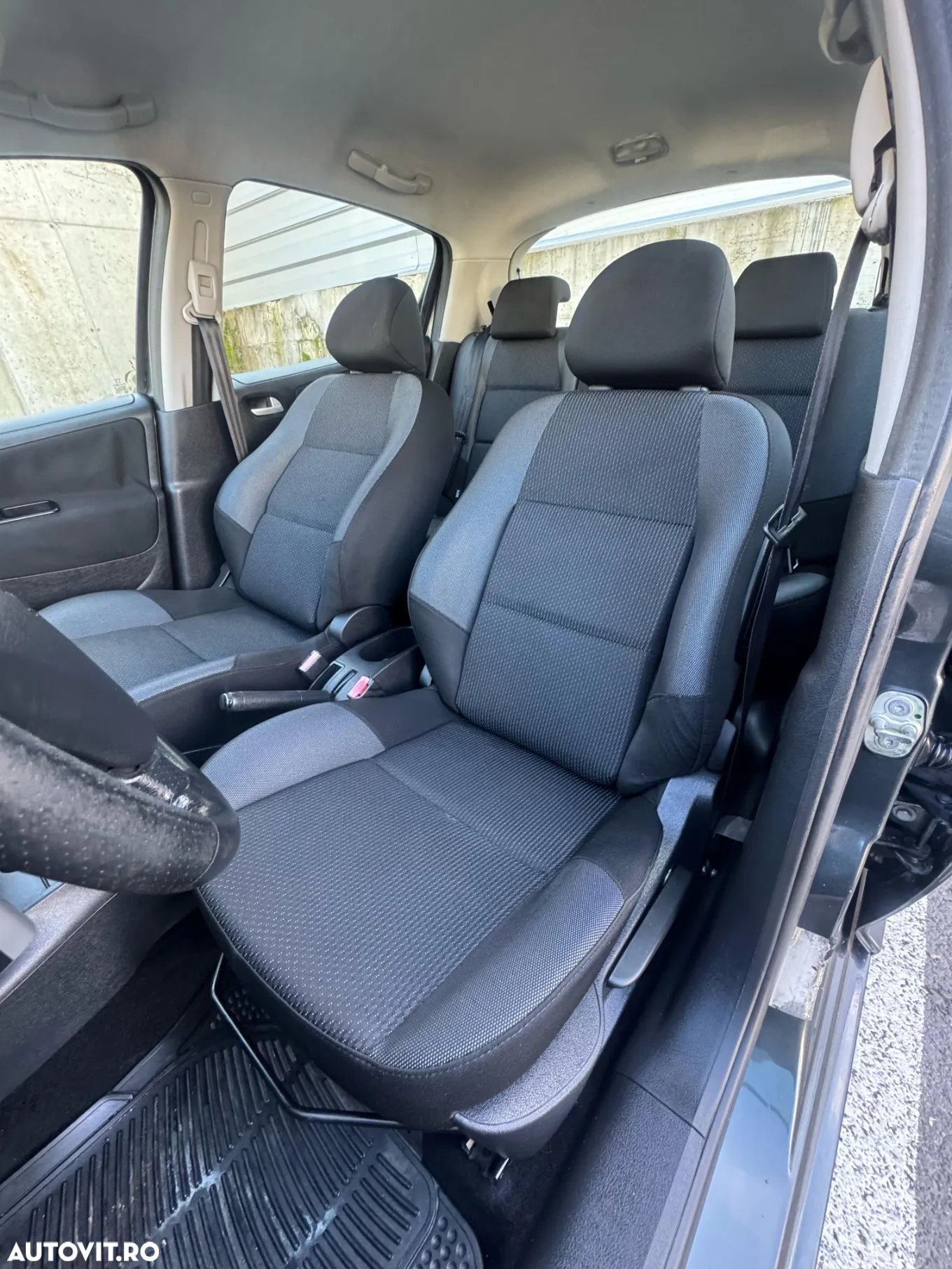 Peugeot 207 1.4 E Trendy - 9
