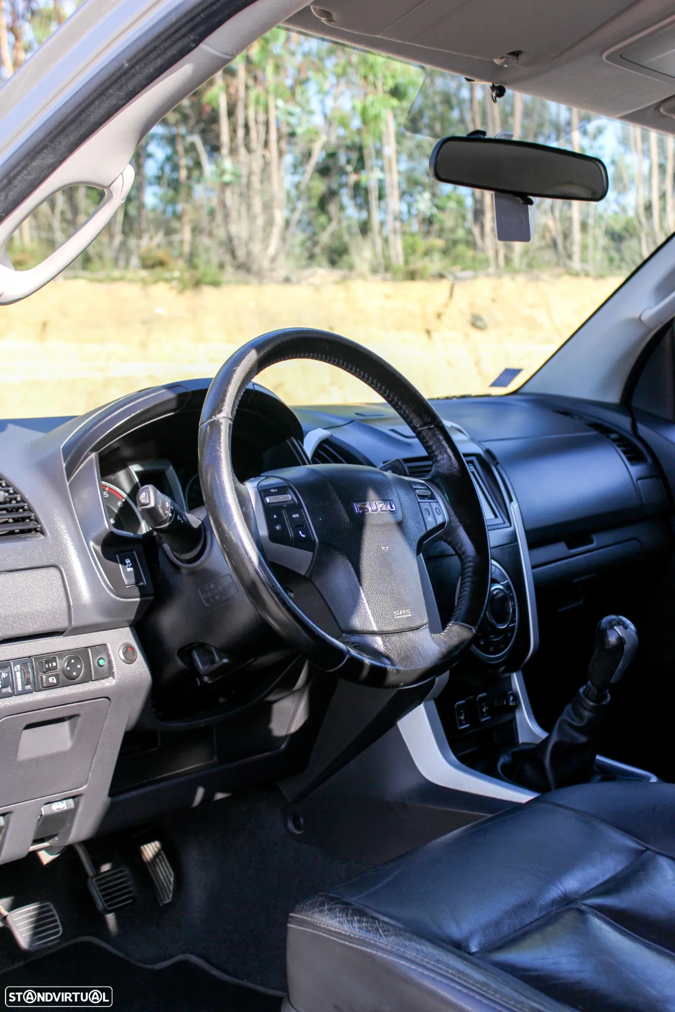 Isuzu D-Max 2.5 DTi CD 4WD LS Sport Edition - 20