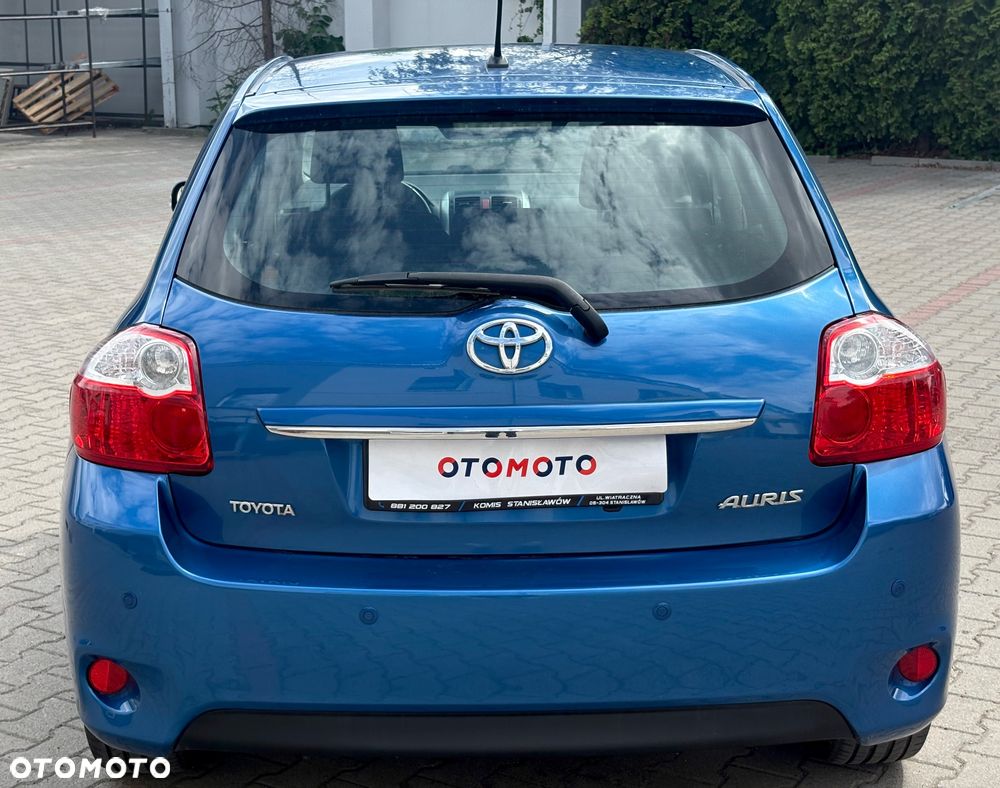 Toyota Auris 1.33 VVT-i - 4
