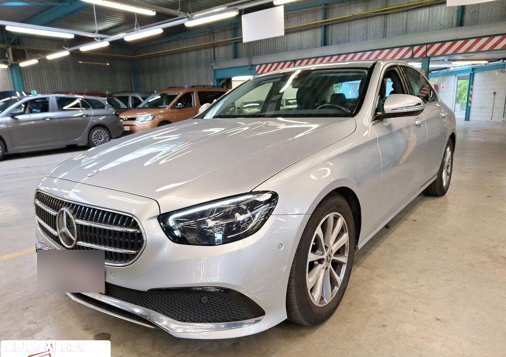 Mercedes-Benz E - 1