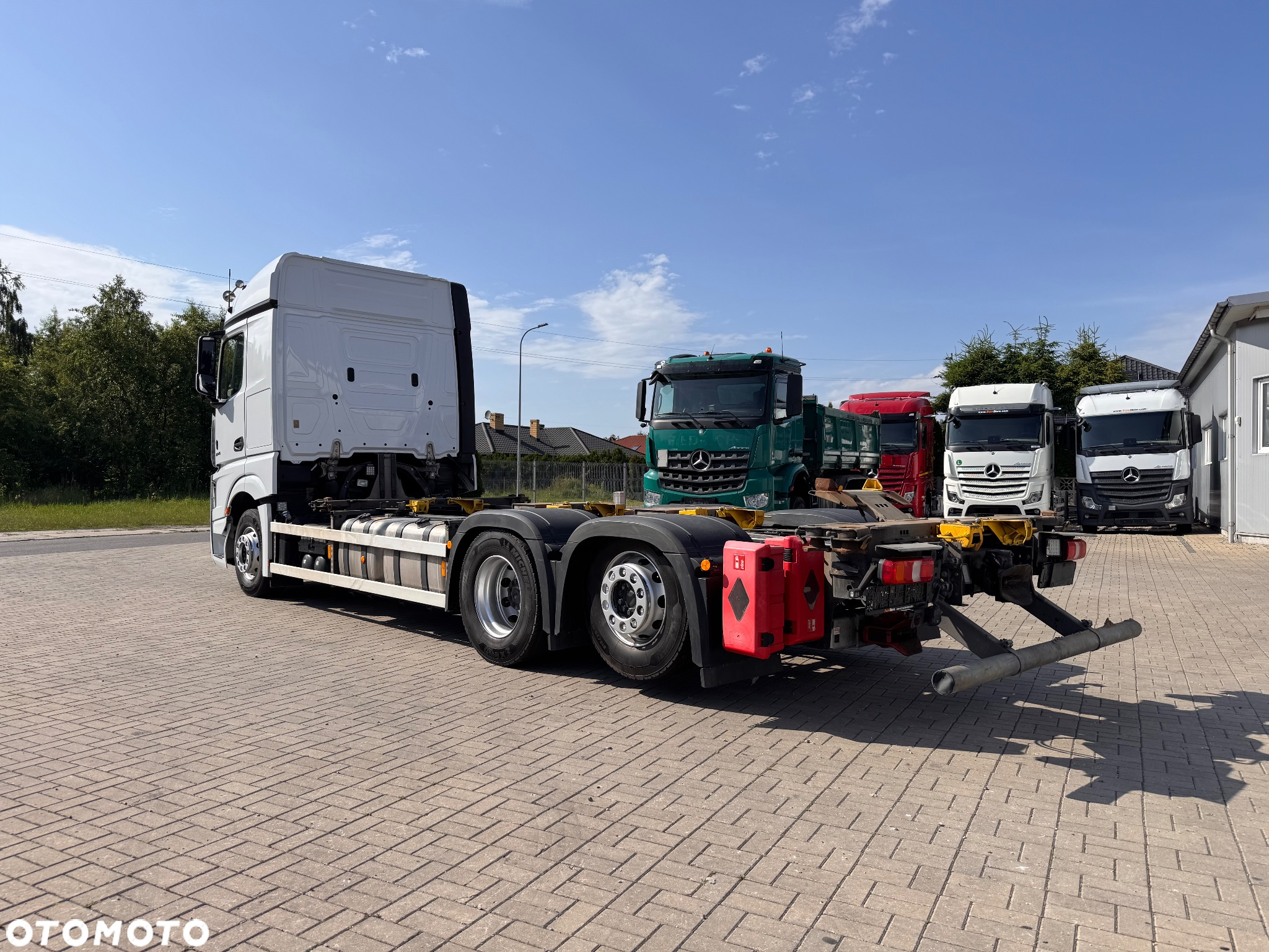 Mercedes-Benz Actros - 5