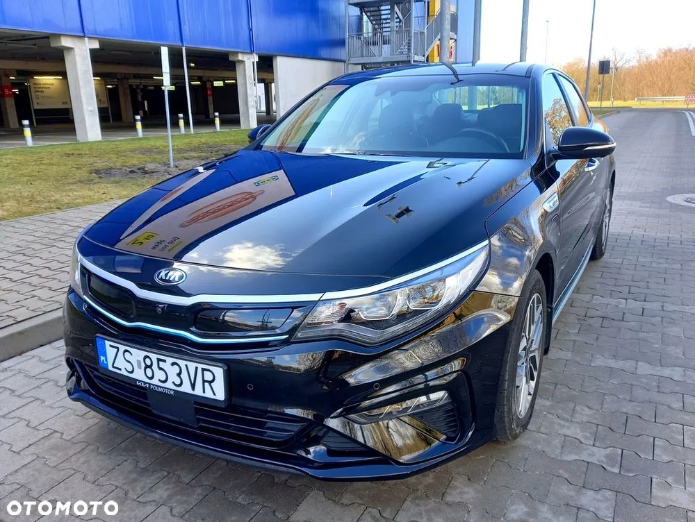 Kia Optima - 1