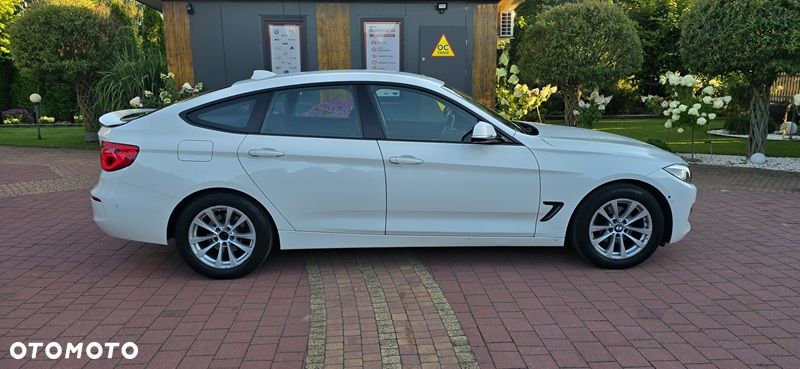 BMW 3GT 318d Sport Line - 14