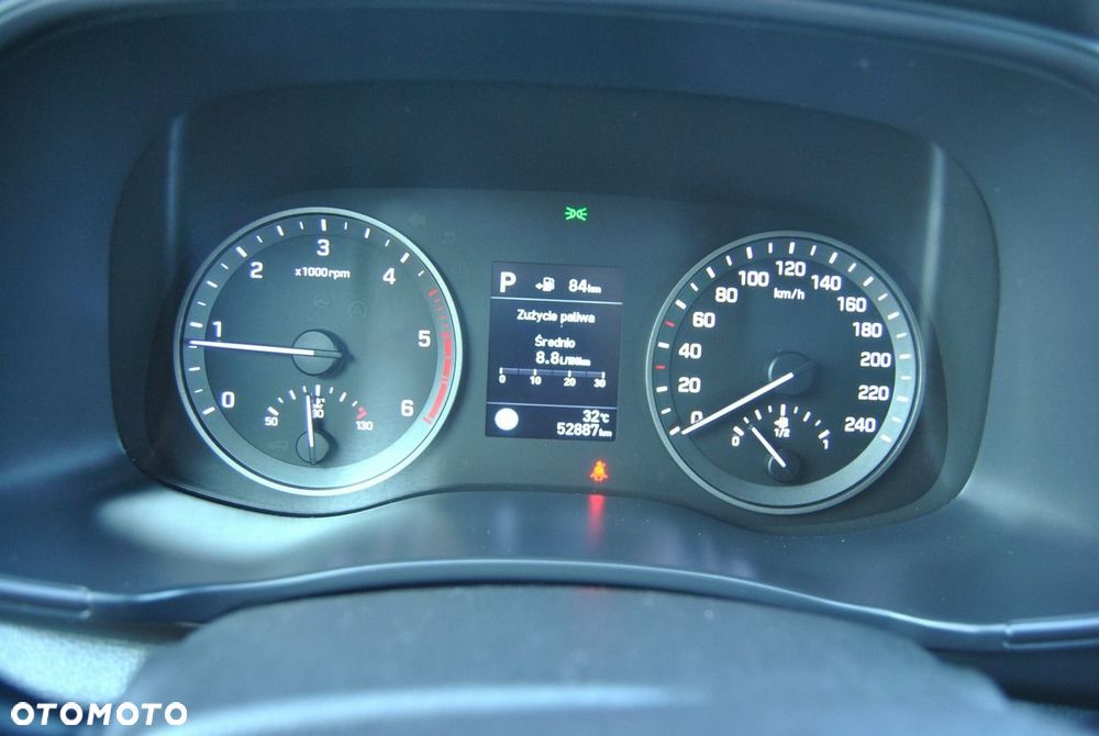 Hyundai Tucson 1.6 CRDi 48V-Hybrid 2WD DCT Trend - 4
