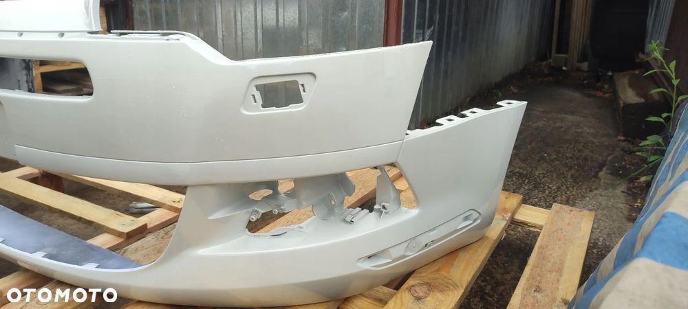 zderzak przód przedni citroen c5 rd td iii 3 od 01.08 xenon 4C KNC KLX 5K 5U 4T KNT 3M KMM KCQ FB 1S K1 KDK Q6 KRS KRZ KQT LQS Q7 8DM0 KSD KNA FTH ZW KTU F6 KUA EVT FZL KKS KGM EZW EH EYC 9H ZR KCA F4 KDD KLH LQH T3 EYL EYT M0VL EVL/VL G2 KEB L8 J4 H6 FXT EXC EXX XL GYA EXY/XY KTV/9V 5S KWE KTV EEH KGN KTH EZR KCA/F4CA KCH EYP KCW KDM YP KKQ EWP KTP KWE/N9 T4 EFB WP EXY 9V KTV KPS K2 EVL KJC EXL EXE KPK KPU KDM EXL KCH EZR KGN EYP KPS KKQ EEH KPK KTV EWP KTH KWE EXL - 3