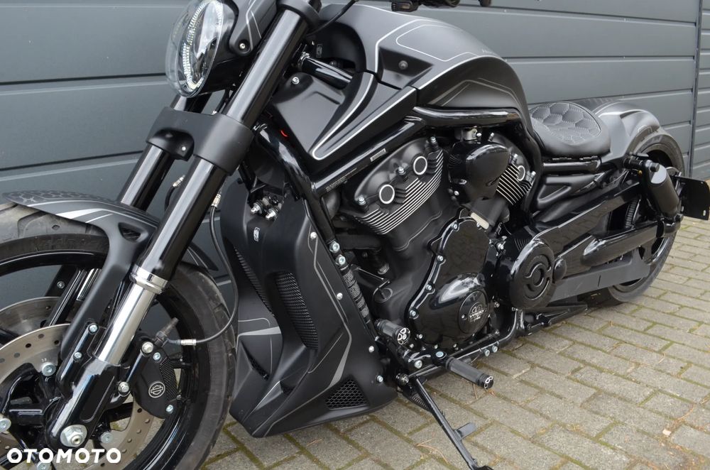 Harley-Davidson V-Rod Night Rod - 29
