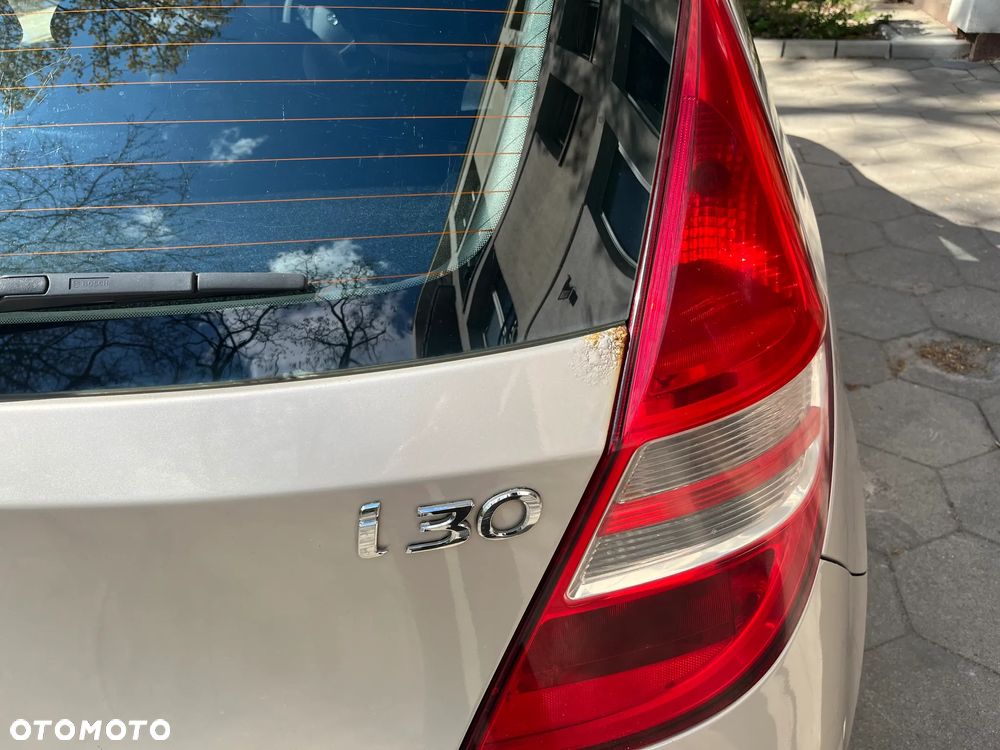 Hyundai i30 1.4 Classic - 7