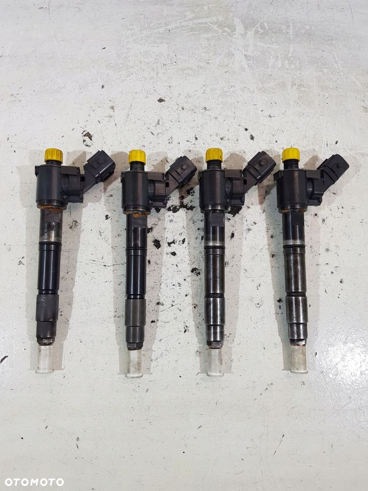 wtryskiwacz vea13-2370010-aab volvo 2.0d d5 s80 s40 s60 ii xc60 xc90 xc40 - 1