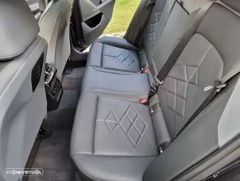 BMW i5 eDrive40 Edição Desportiva M - 32