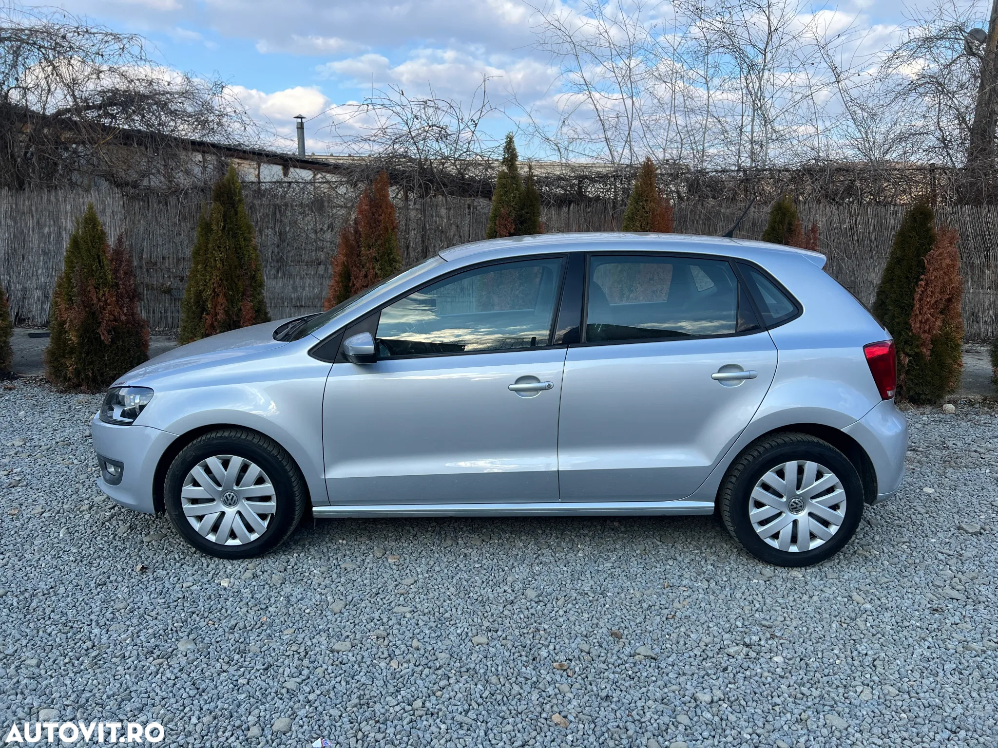 Volkswagen Polo 1.4 Comfortline - 4