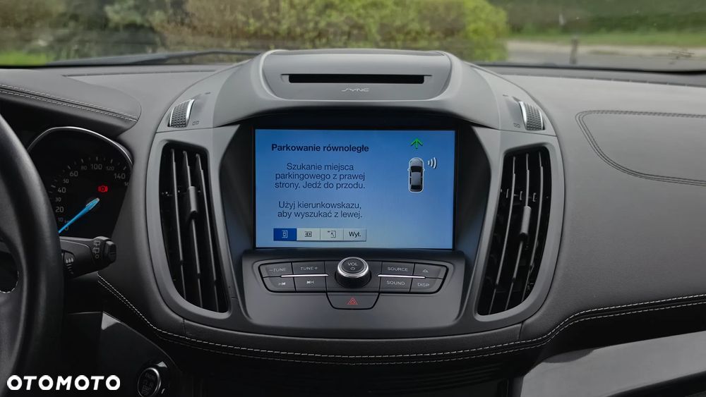 Ford Kuga - 34