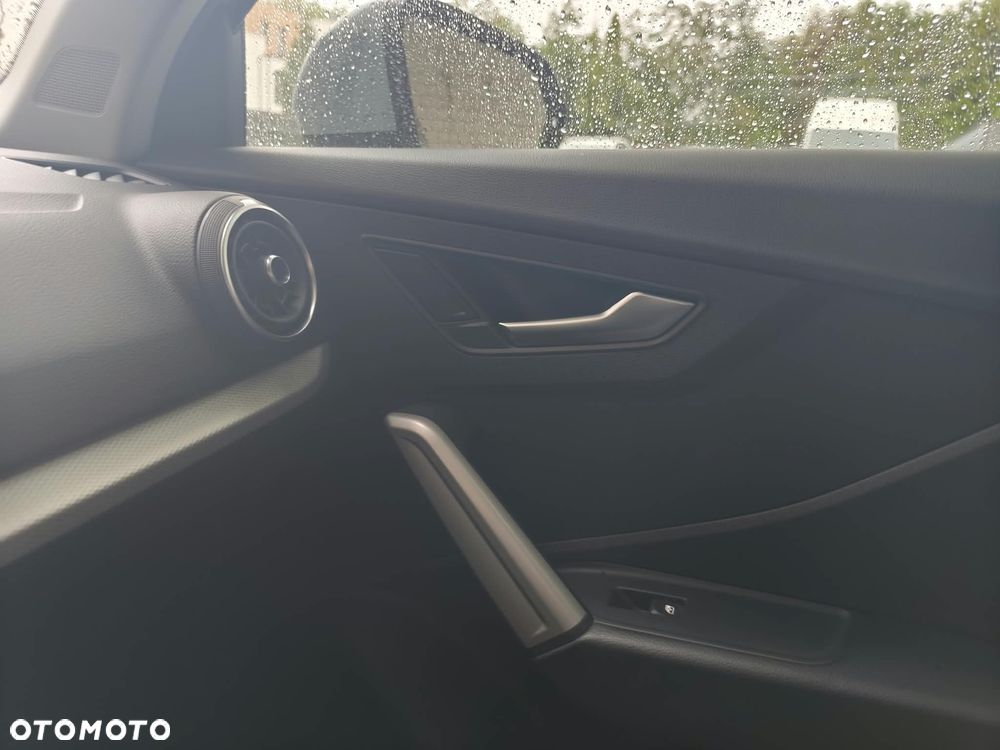 Audi Q2 35 TFSI - 19