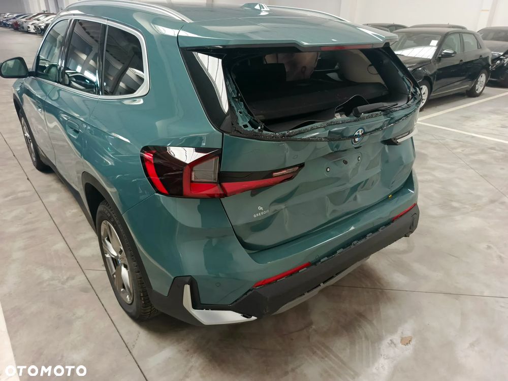 BMW X1 xDrive20d mHEV - 6
