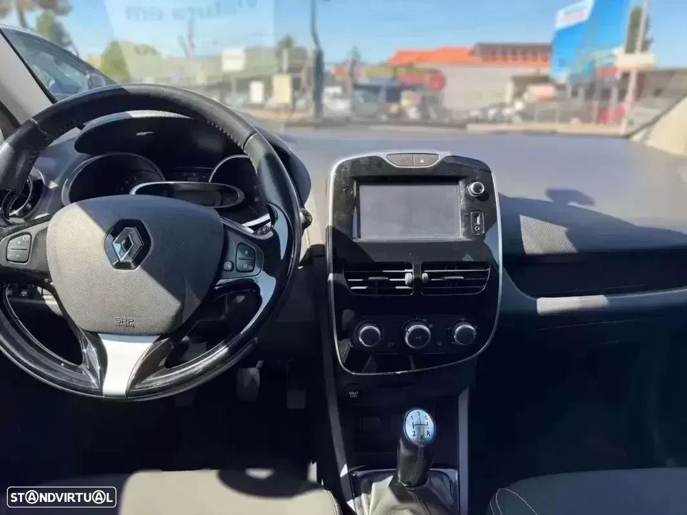 Renault Clio 0.9 TCE Limited - 10
