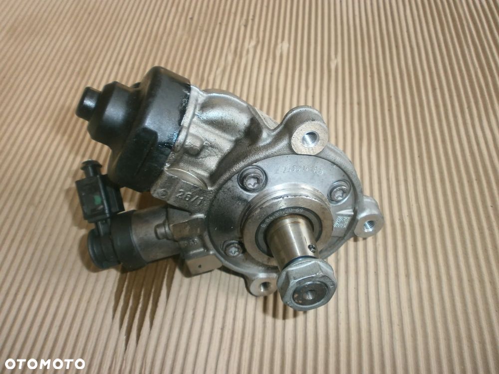POMPA WTRYSKOWA 04L130755E 1.6TDI 2.0TDI VW SKODA SEAT GWARANCJA - 4