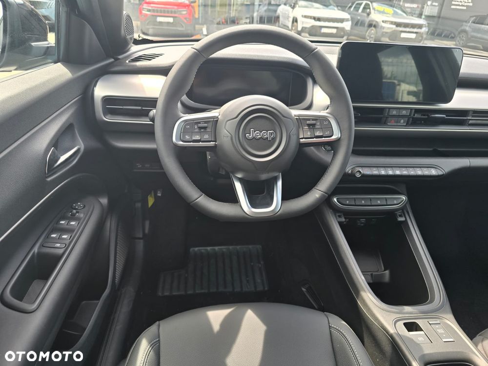 Jeep Avenger 1.2 T3 mHEV Black Edition FWD eDCT6 - 16