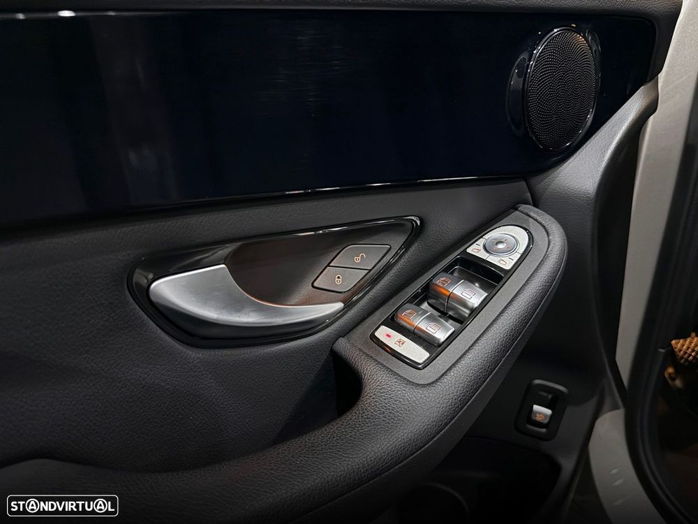 Mercedes-Benz GLC 300 de 4Matic 9G-TRONIC - 16