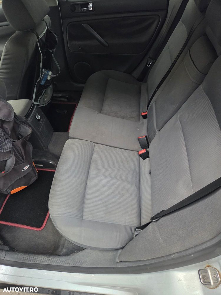 Volkswagen Passat 1.9 TDI - 8