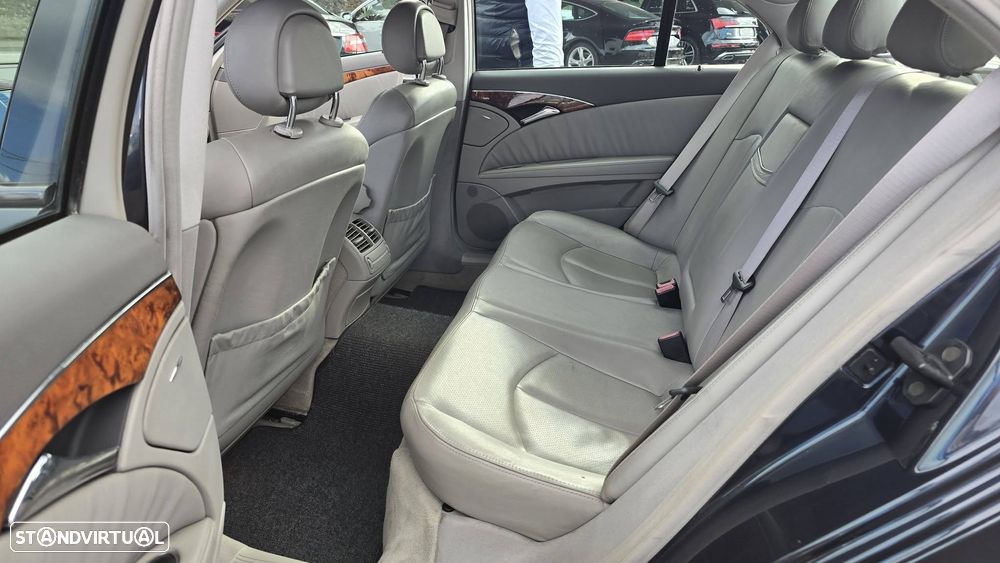 Mercedes-Benz E 270 CDi Elegance - 12