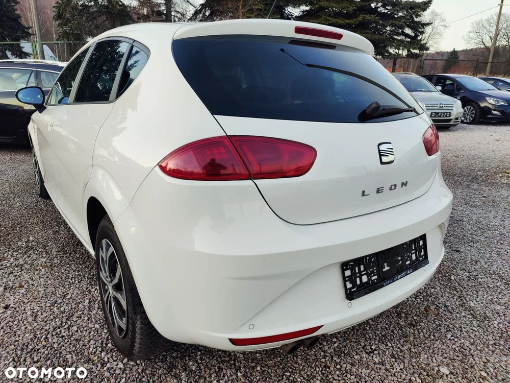 Seat Leon 2.0 TDI DPF Style Copa - 4