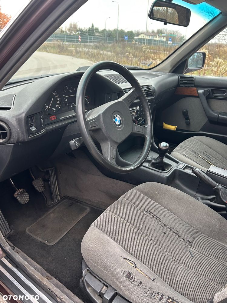 BMW Seria 5 525i - 14