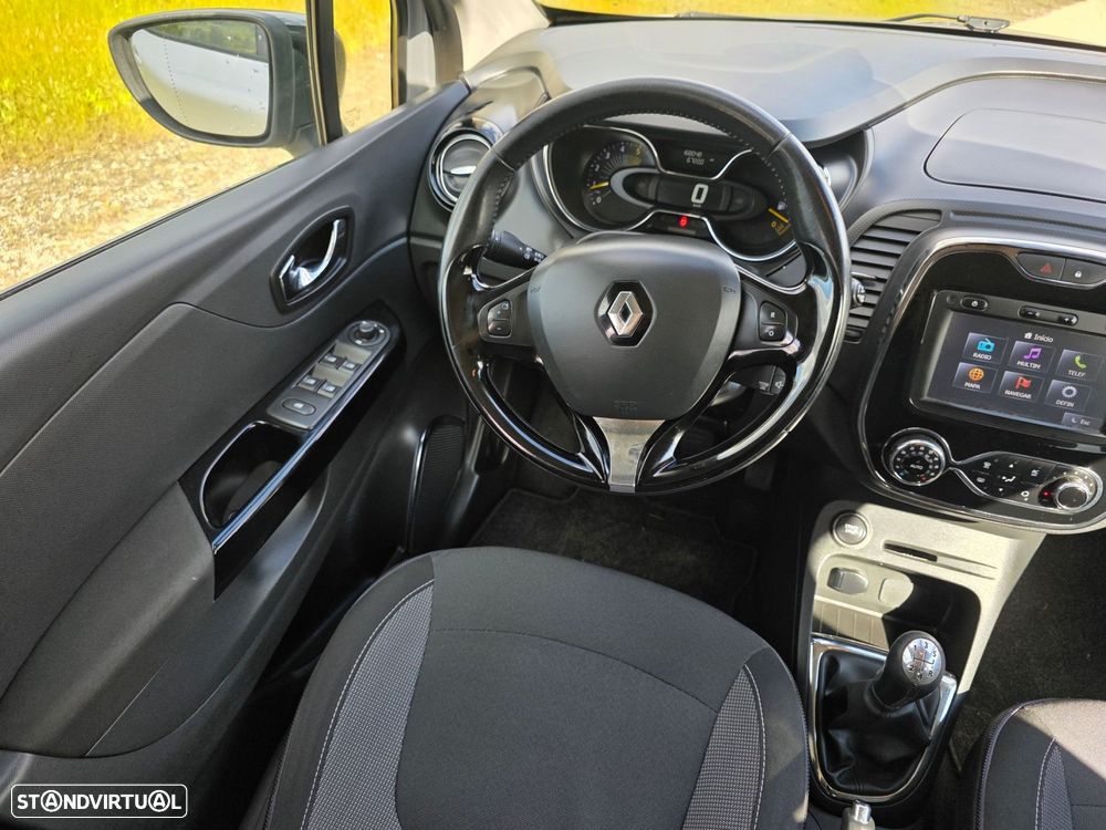 Renault Captur 1.5 dCi Exclusive - 14