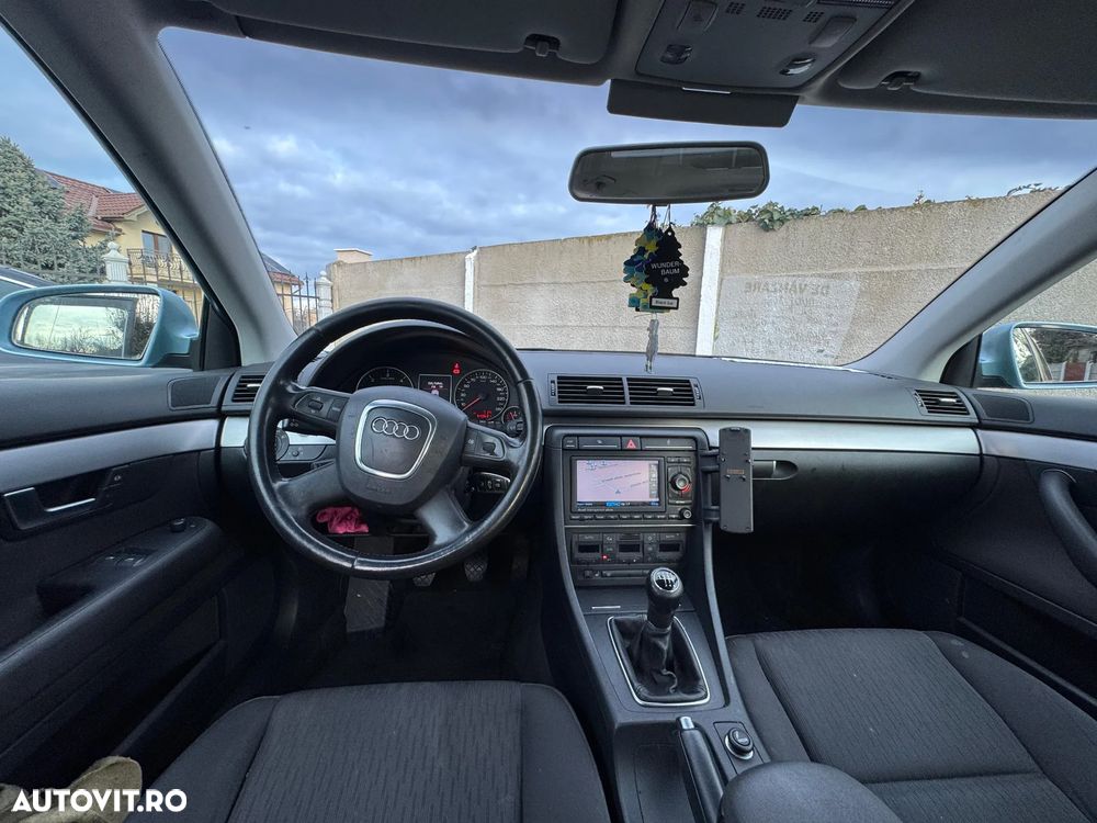 Audi A4 Avant 2.0 TDI DPF - 6