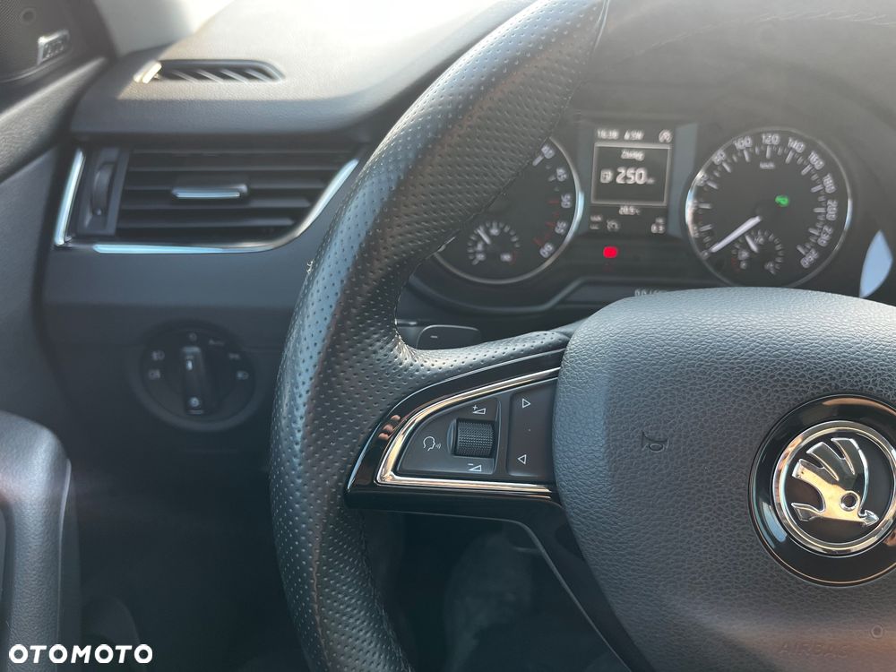 Skoda Octavia - 22