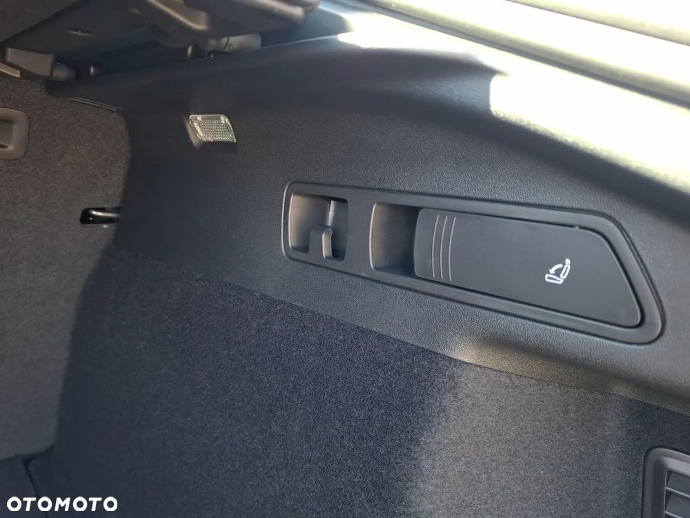 Audi Q6 Sportback e-tron - 28