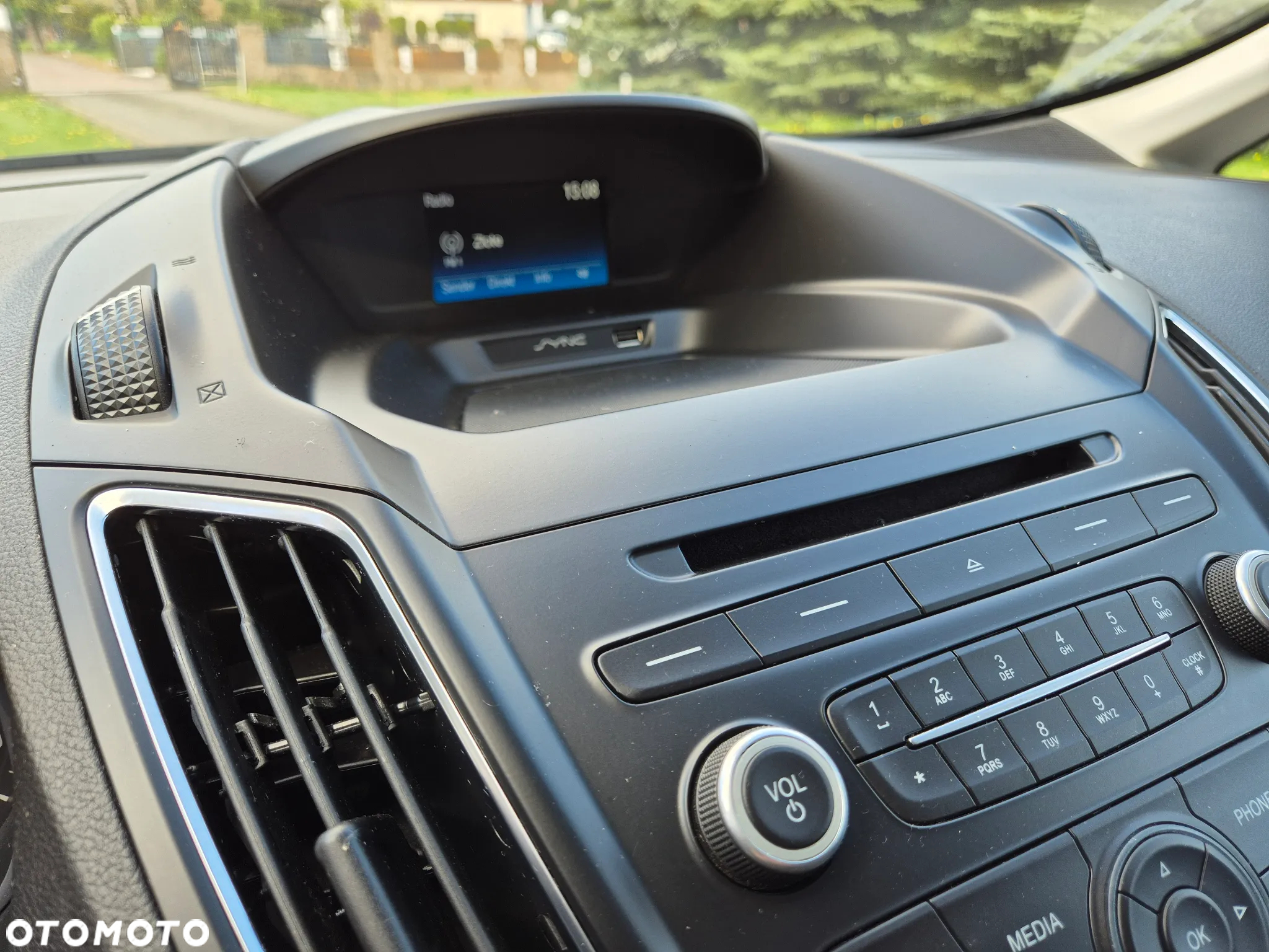 Ford C-MAX 1.0 EcoBoost Titanium ASS - 24