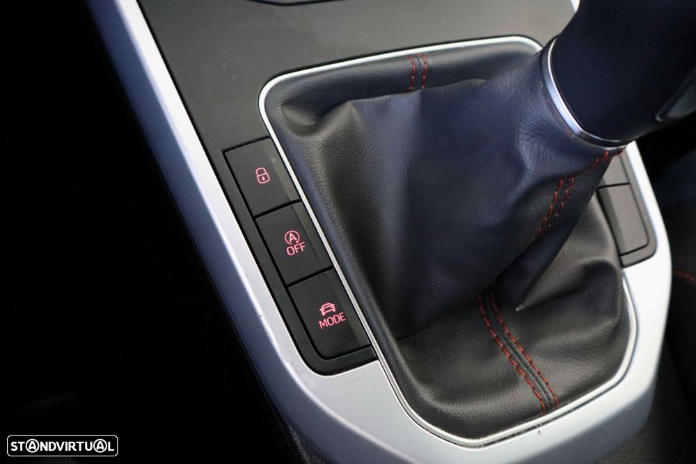SEAT Arona 1.0 TSI FR — fotografia 26