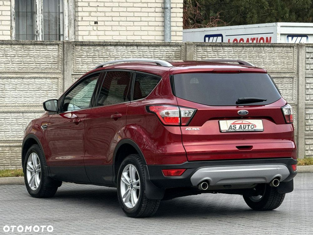 Ford Kuga 2.0 TDCi FWD Titanium - 39