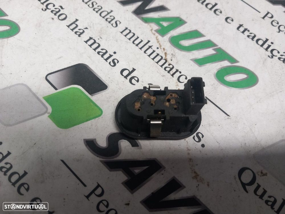 Botão / Botões / Comutador Vidro Dto Opel Meriva A Veículo Multiuso (X - 2