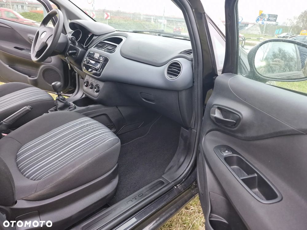 Fiat Punto Evo 1.4 8V Dynamic Start&Stop - 29