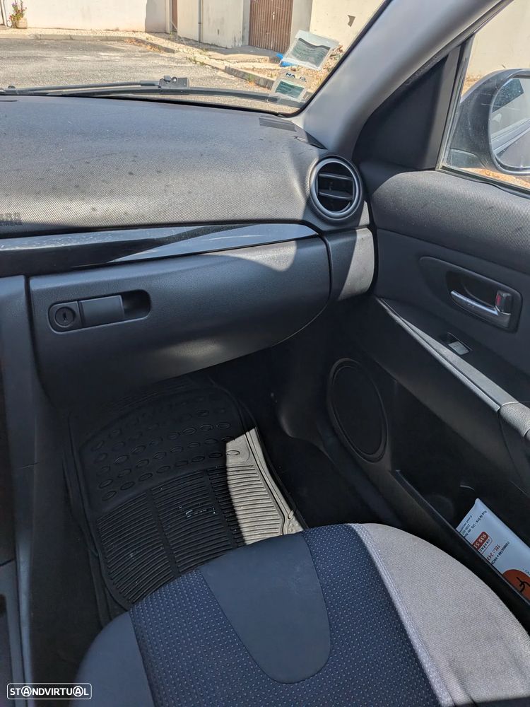 Mazda 3 Hatchback MZR 1.6 CD Comfort - 11