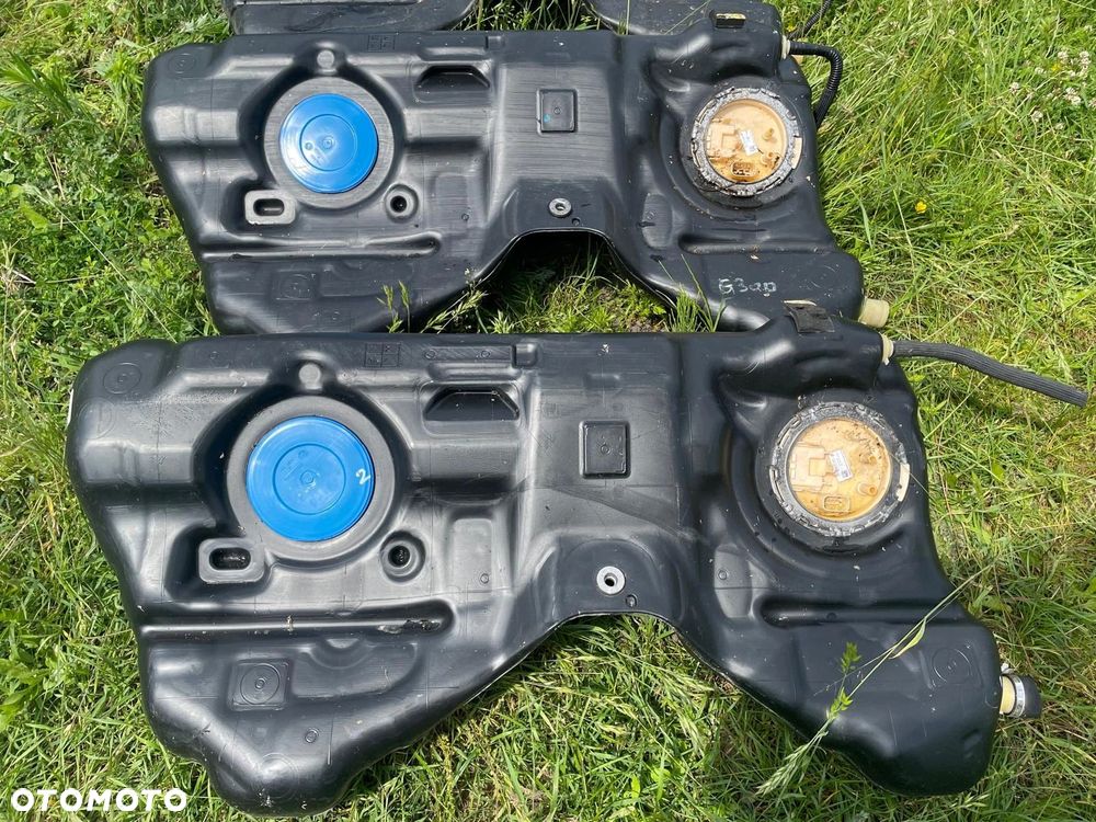 ZBIORNIK POMPA PALIWA BMW G30 G31 DIESEL - 3