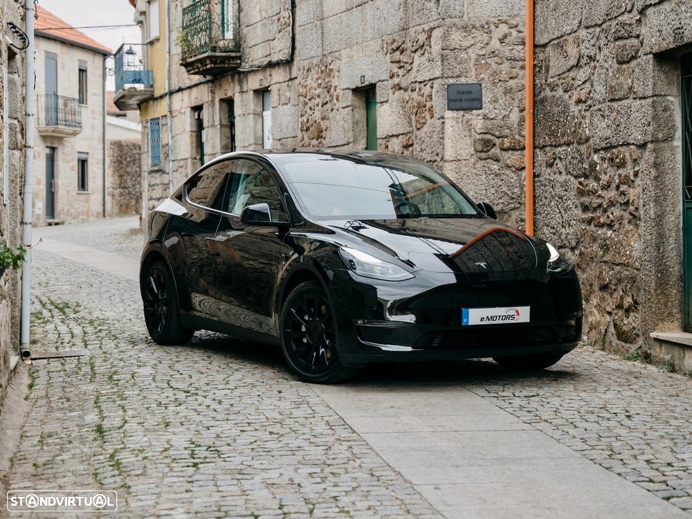 Tesla Model Y Long Range Dual Motor AWD - 7