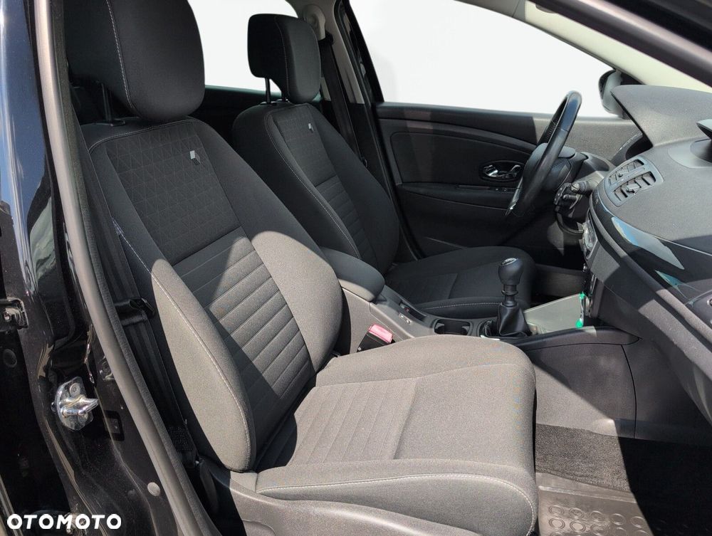 Renault Megane 1.5 dCi Limited - 14