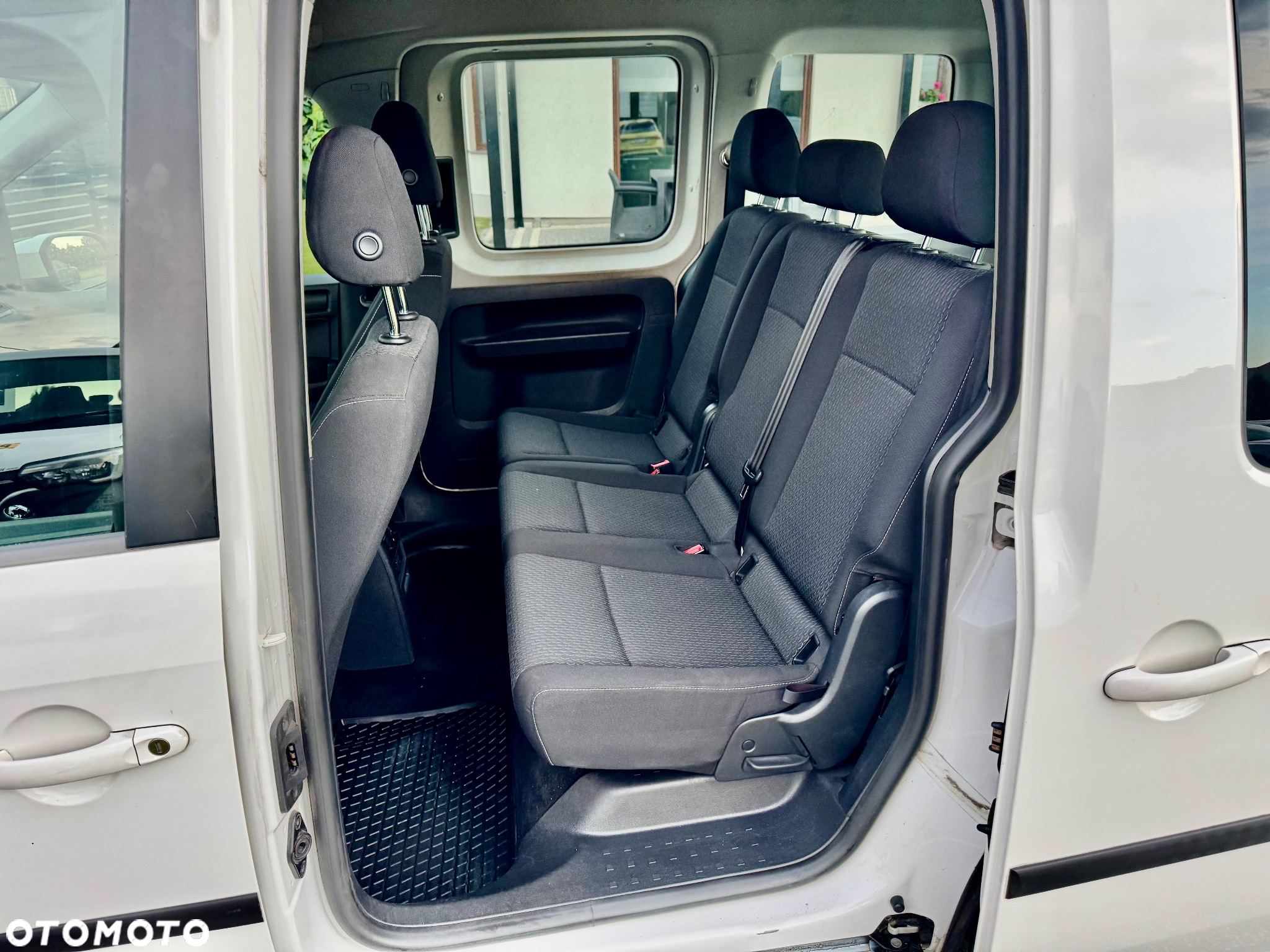 Volkswagen Caddy 2.0 TDI Comfortline - 10