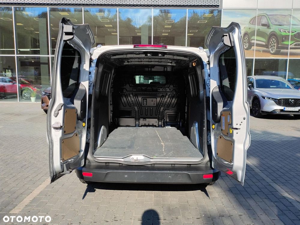 Ford Transit Connect - 10