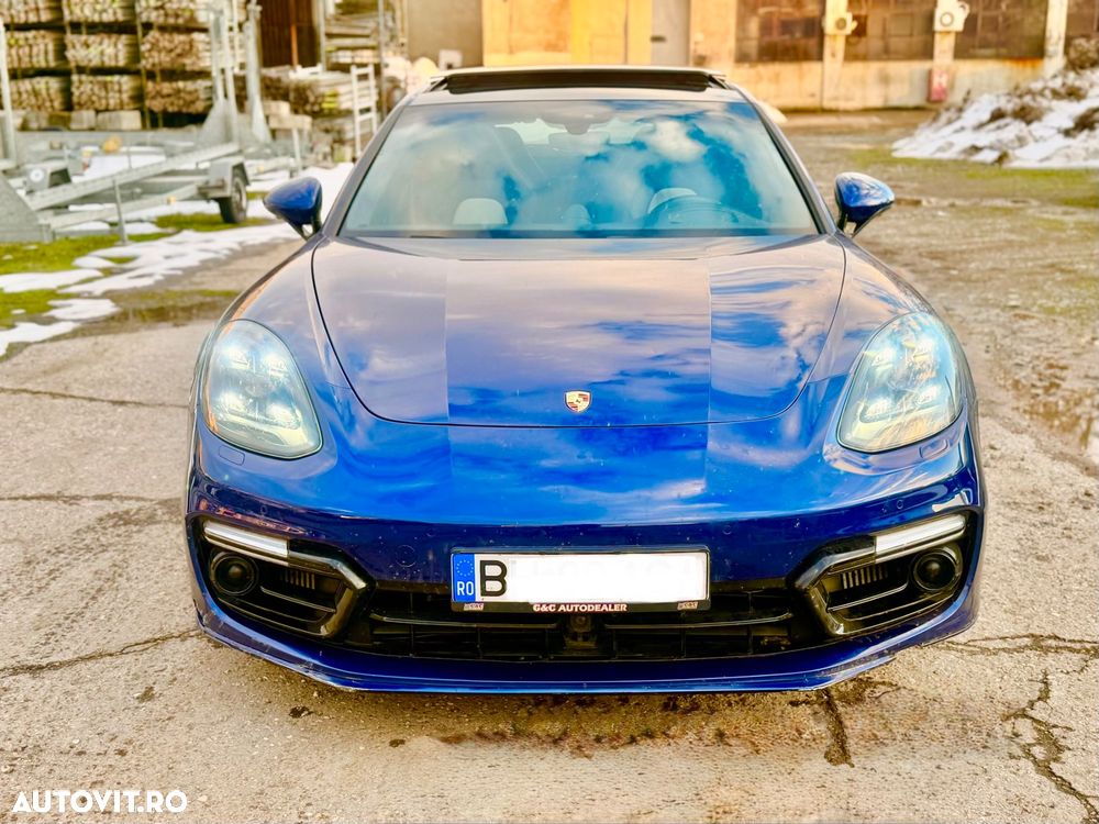 Porsche Panamera - 11