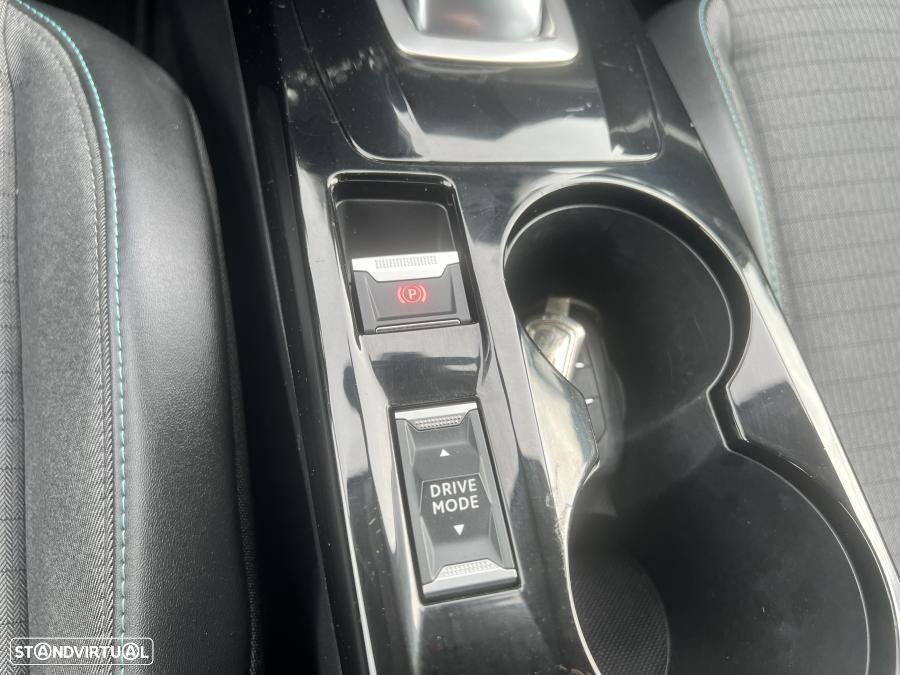 Peugeot e-208 50 kWh Allure Pack - 42