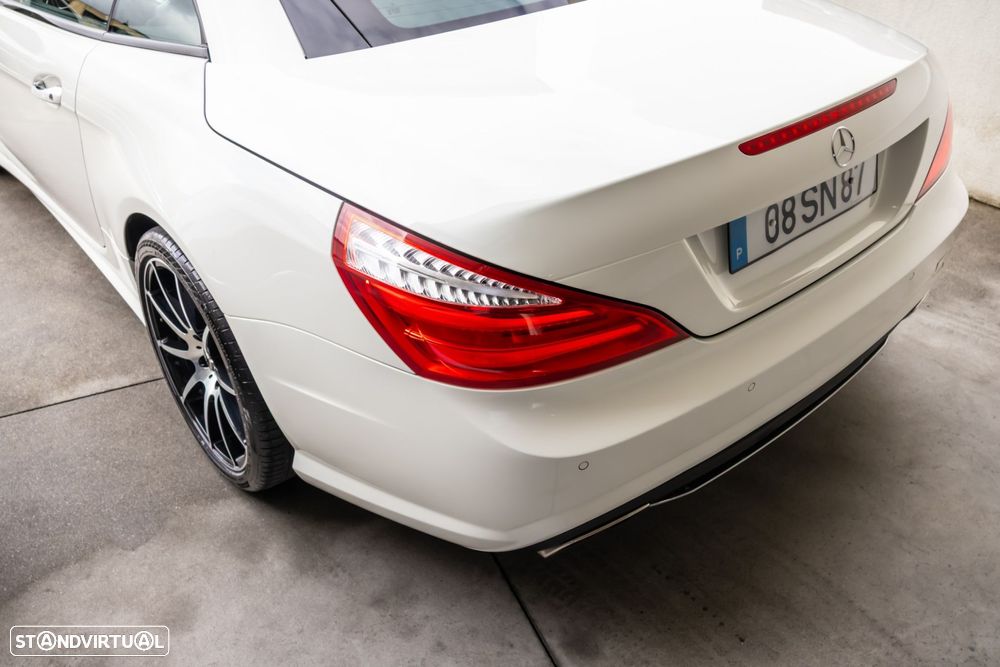 Mercedes-Benz SL 350 - 13