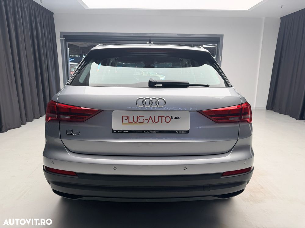 Audi Q3 35 TDI S tronic - 8