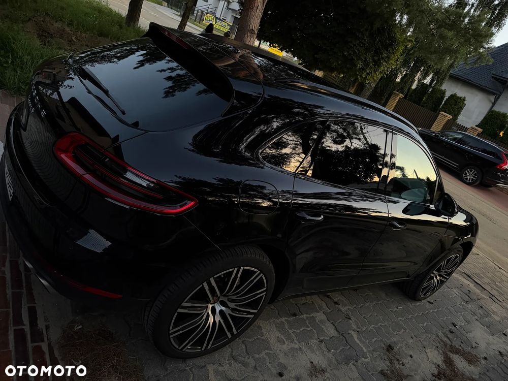Porsche Macan - 4